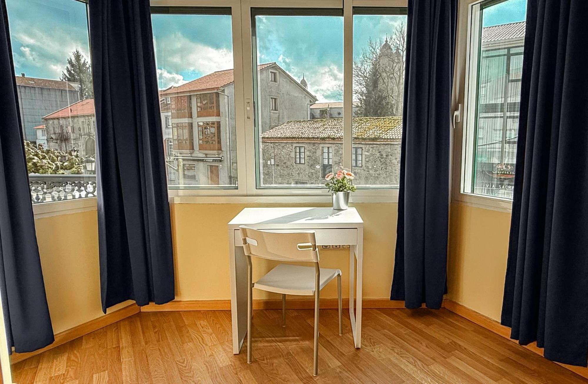 Bright Apartment Lecer 5 Porta Exterior foto